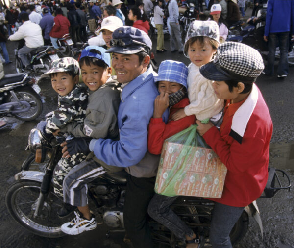 Famille à moto